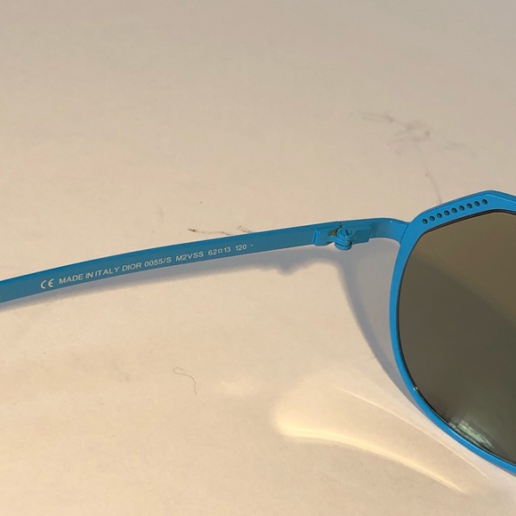 Dior Electric blue sunglasses - Picture 4 of 7